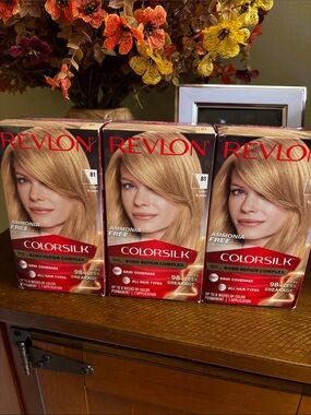 Revlon Colorsilk Hair Color - Light Blonde (81) Trio Pack
